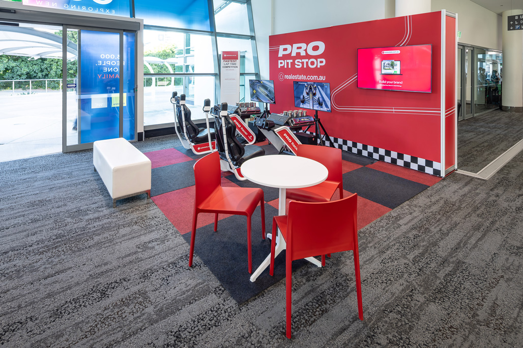 Ypsilon Round Meeting Table White