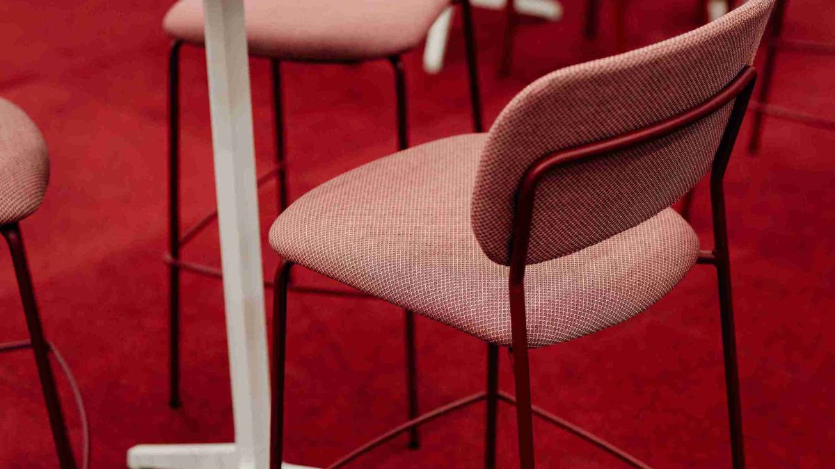 Furniture hire management for exhibitors