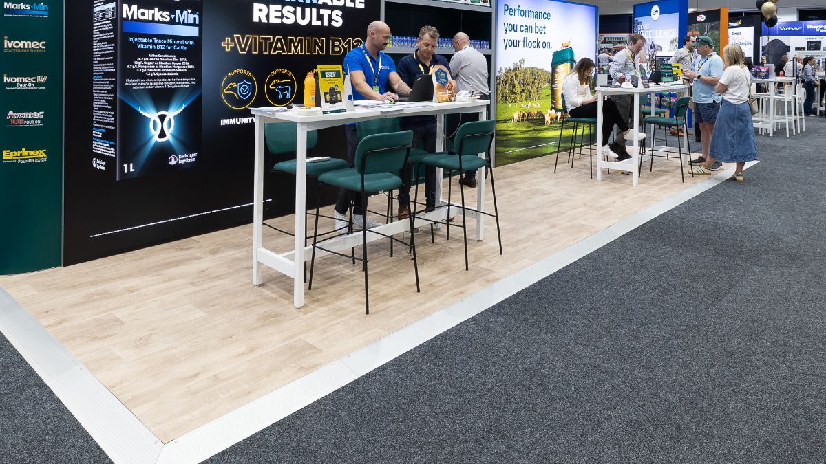 Vinyl timber flooring
