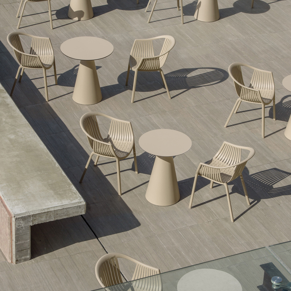 Ikon Meeting Table Sand – Coming Soon